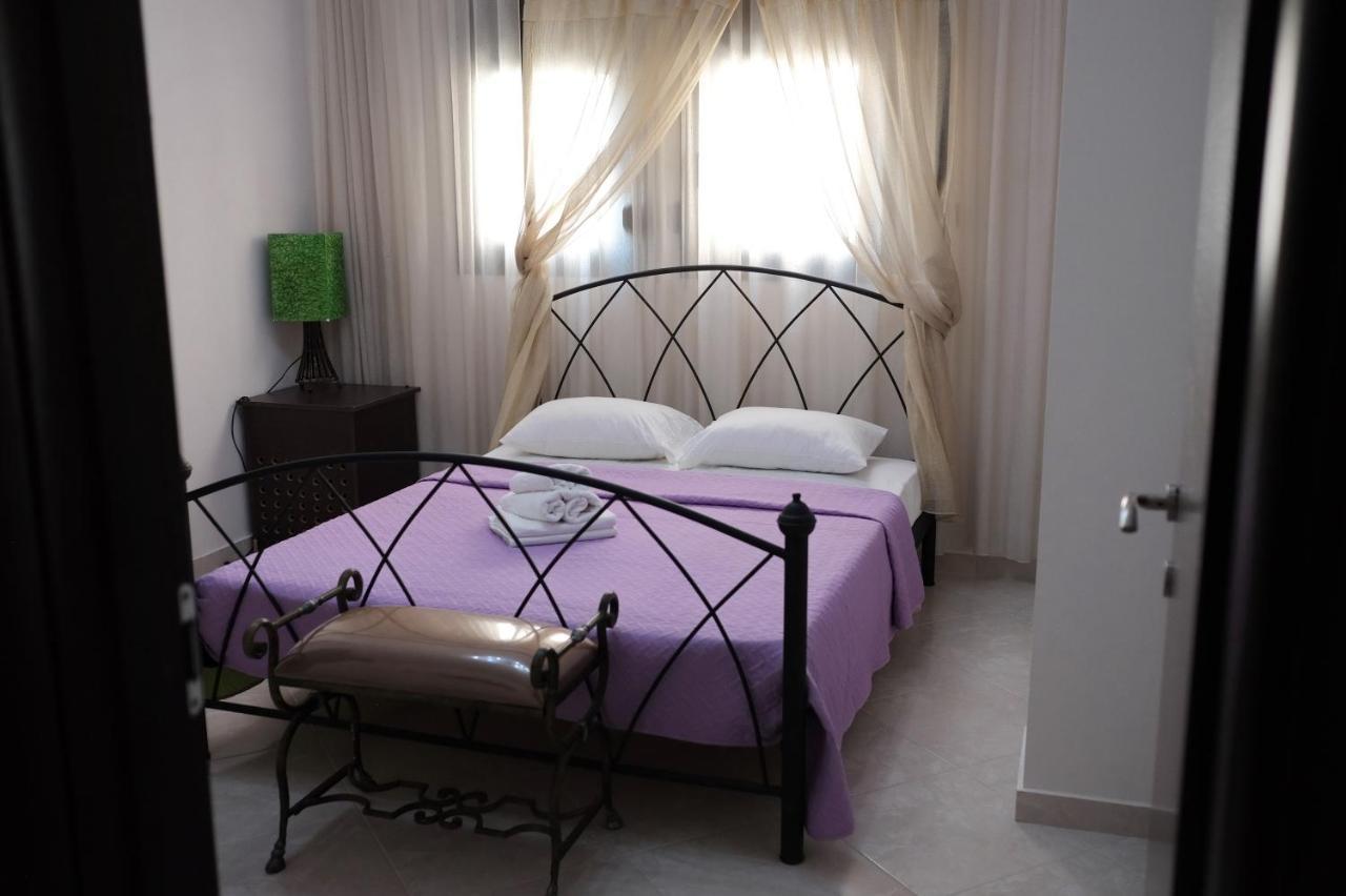 Irenes Apartment Kallithea  Eksteriør billede